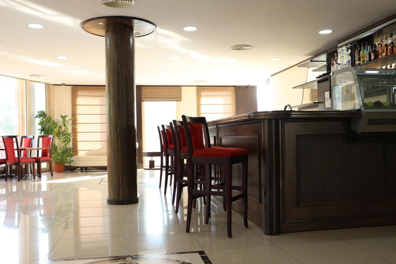 Golden Lili Resort & Spa Aley Exterior photo