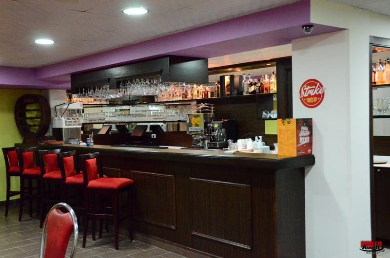 Golden Lili Resort & Spa Aley Restaurant photo